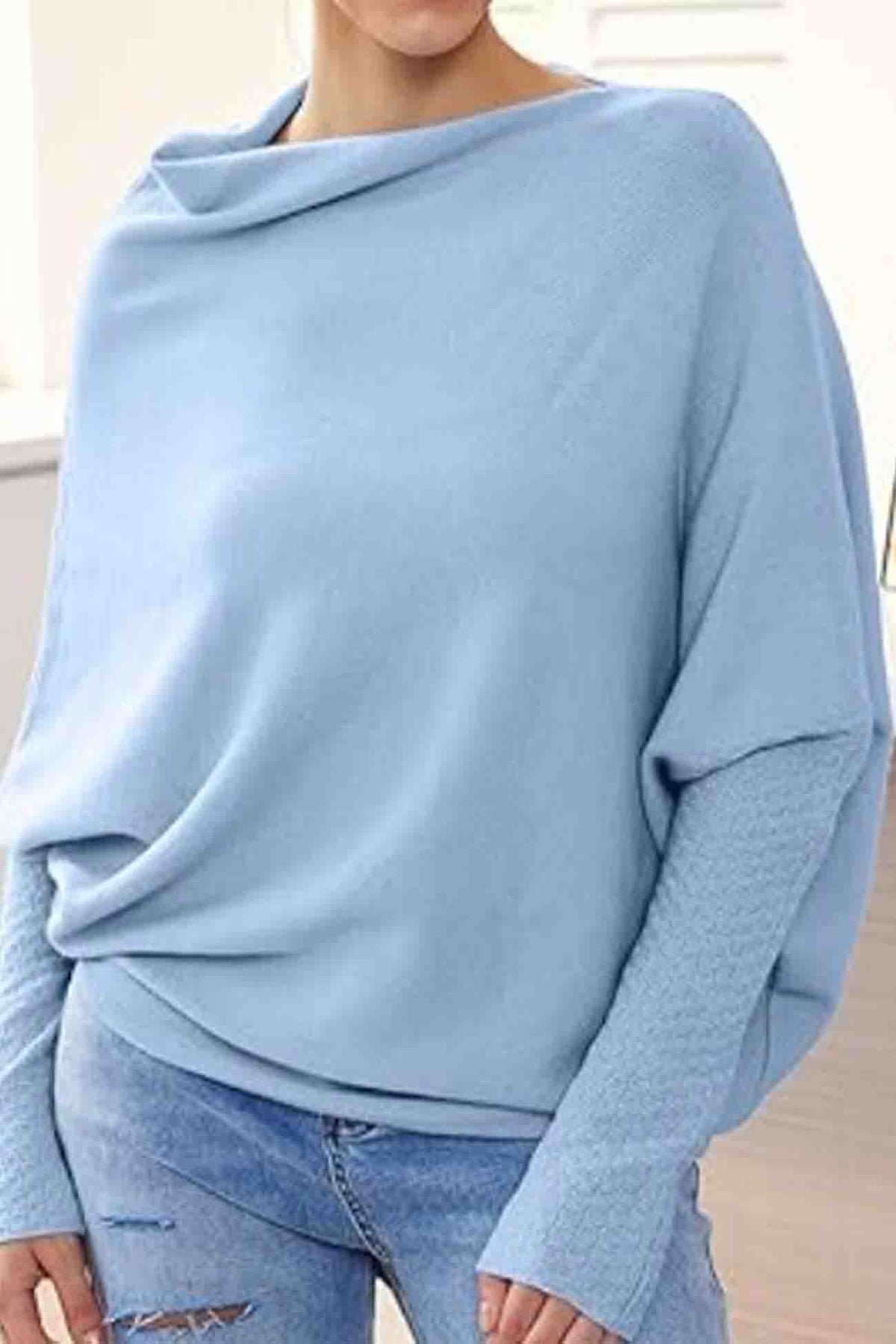 Effortlessly Elegant Shirt with a Timeless Design