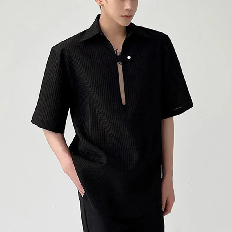 Effortlessly Elegant Shirt with a Timeless Design