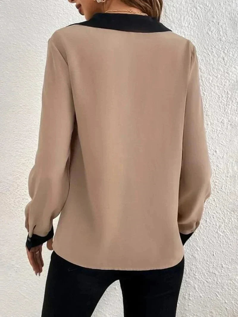 Classic Vintage Blouse with a Flattering Fit