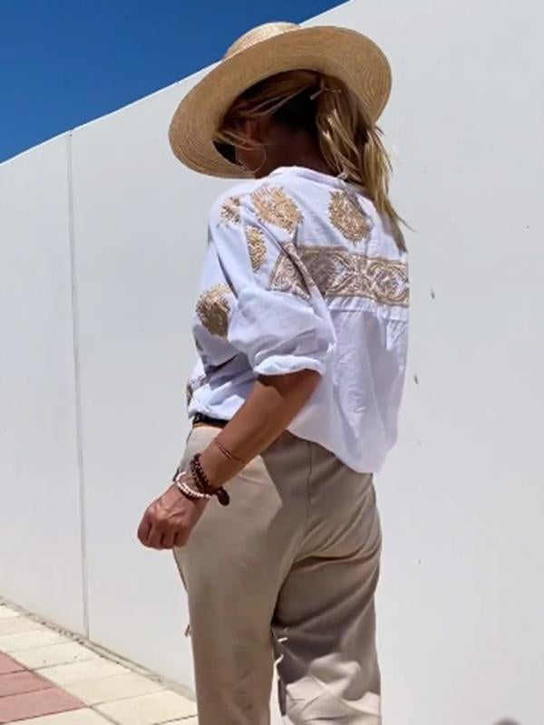 Classic Vintage & Enduringly Stylish Blouse