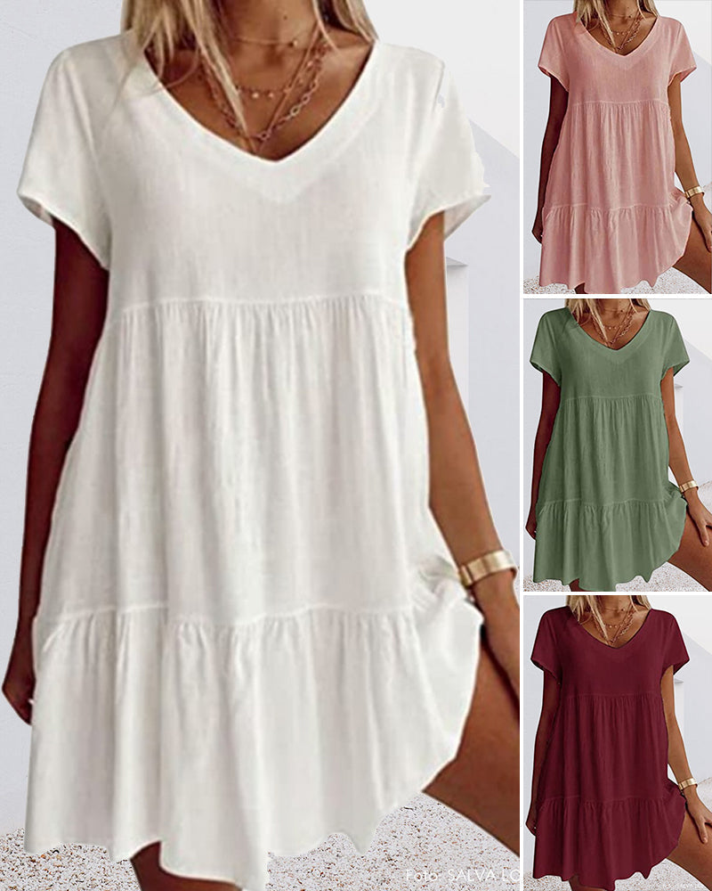 Beautifully Finished Dress in a Timeless Design