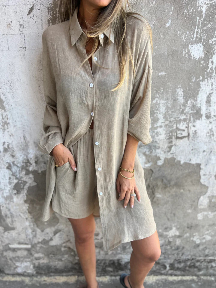 Well Tailored Shirt with a Graceful Silhouette