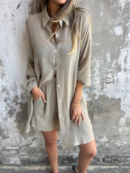 Well Tailored Shirt with a Graceful Silhouette