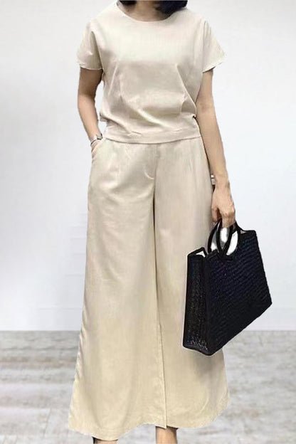 Sophisticated T-Shirt with a Clean Classic Look