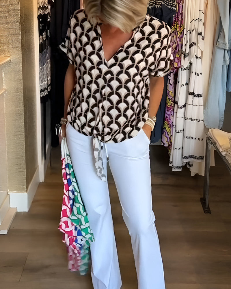 Classic Vintage Shirt with a Flattering Fit