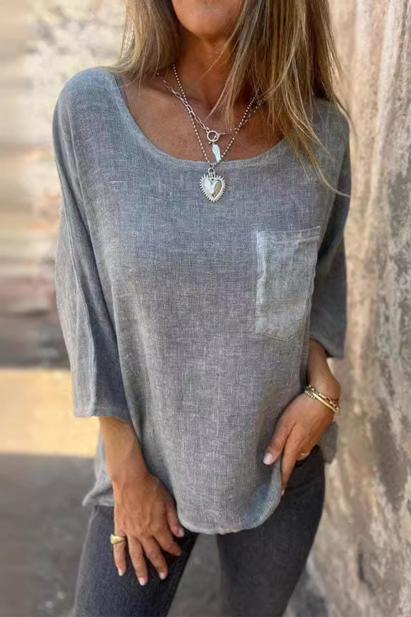 Classic Vintage T-Shirt with a Flattering Fit