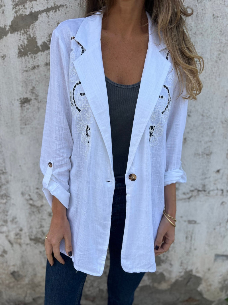 Sophisticated Shirt with a Clean Classic Look