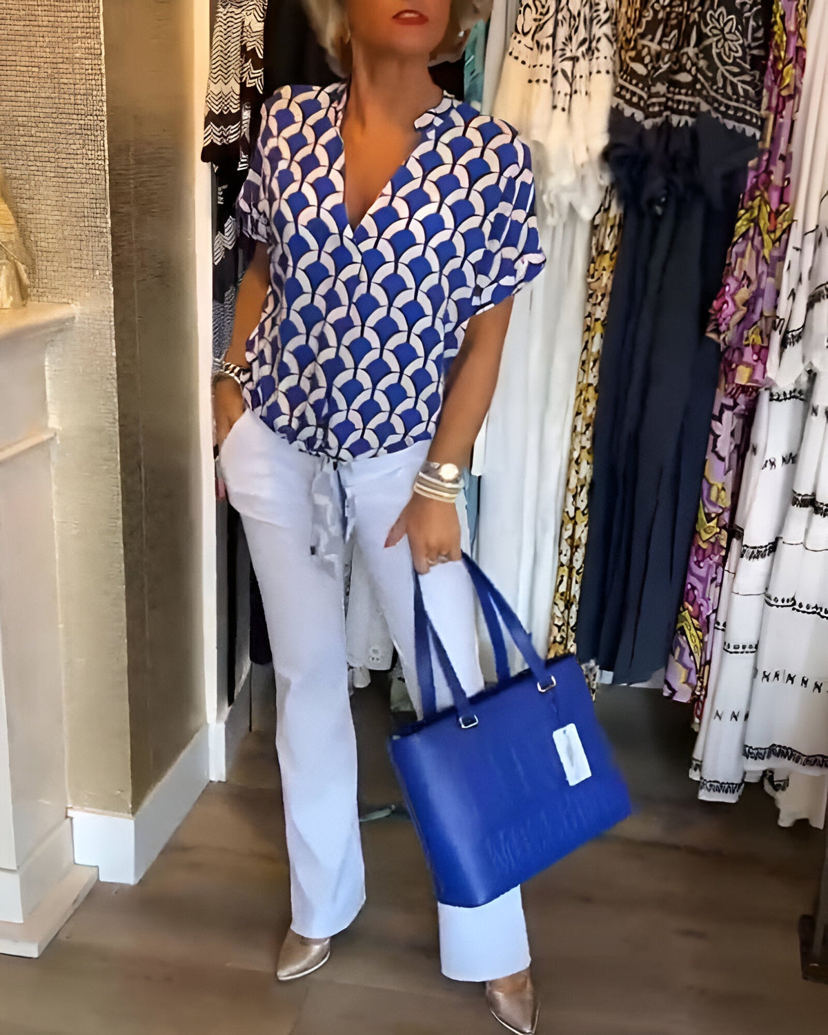 Classic Vintage Shirt with a Flattering Fit