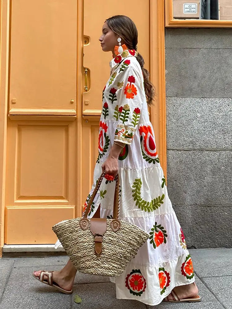 Classic Vintage & Enduringly Stylish Dress