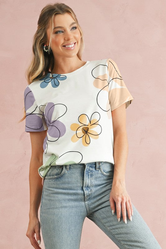 Effortlessly Elegant T-Shirt with a Timeless Design