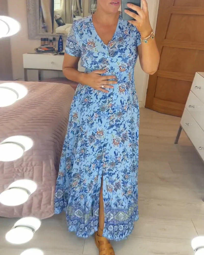 Effortlessly Elegant Dress with a Timeless Design