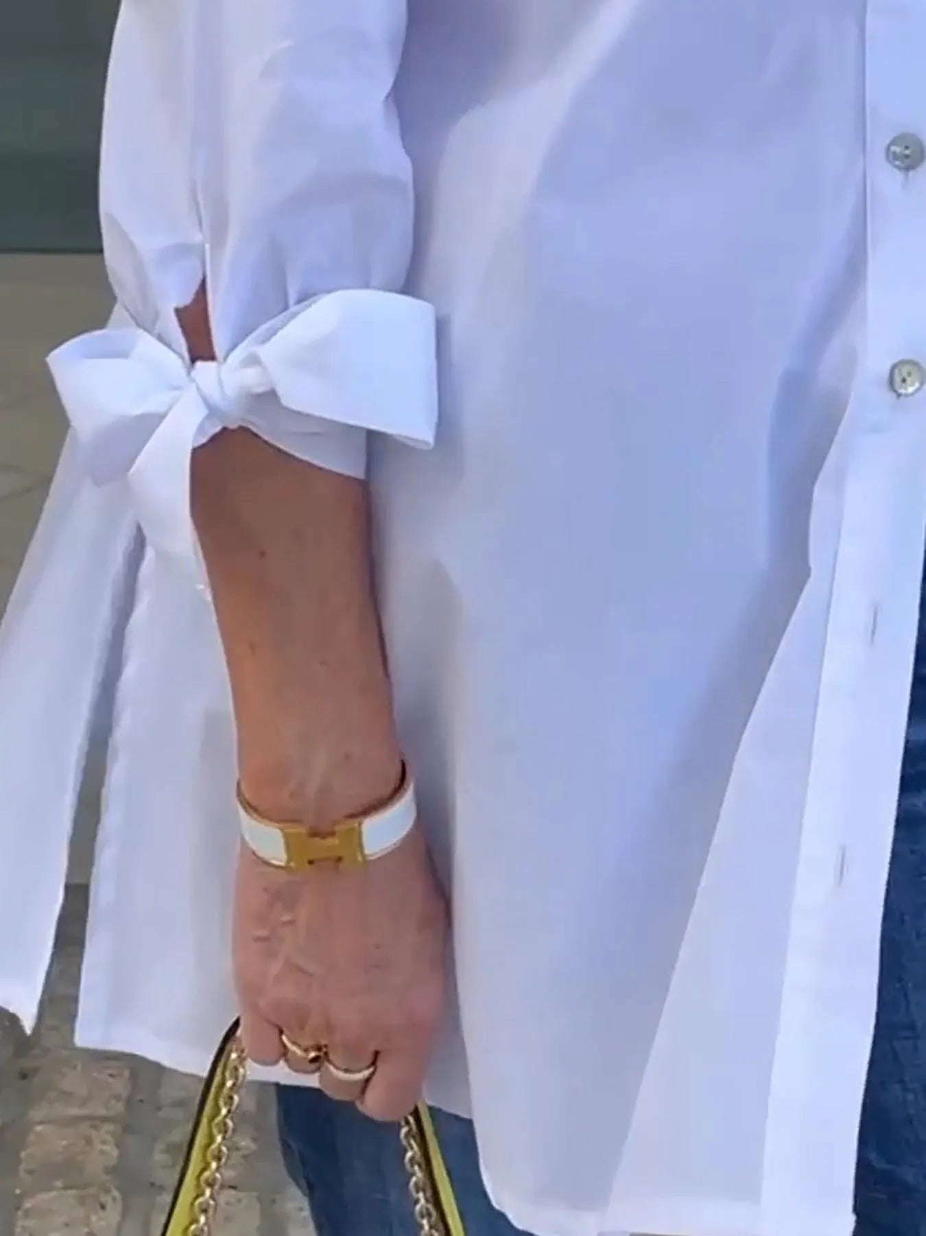 Classic Vintage Shirt with a Flattering Fit