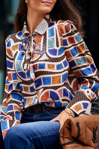 Classic Vintage Shirt with a Flattering Fit