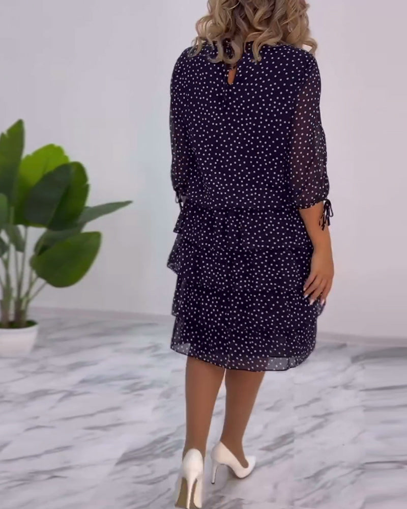 Classic Vintage Dress with a Flattering Fit