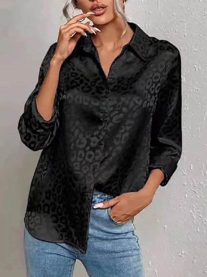 Well Tailored Shirt with a Graceful Silhouette