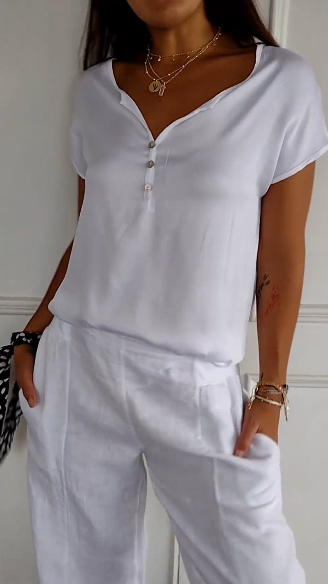 Elegantly Styled T-Shirt for Everyday Wear