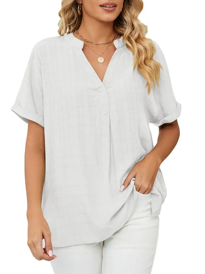 Well Tailored Shirt with a Graceful Silhouette
