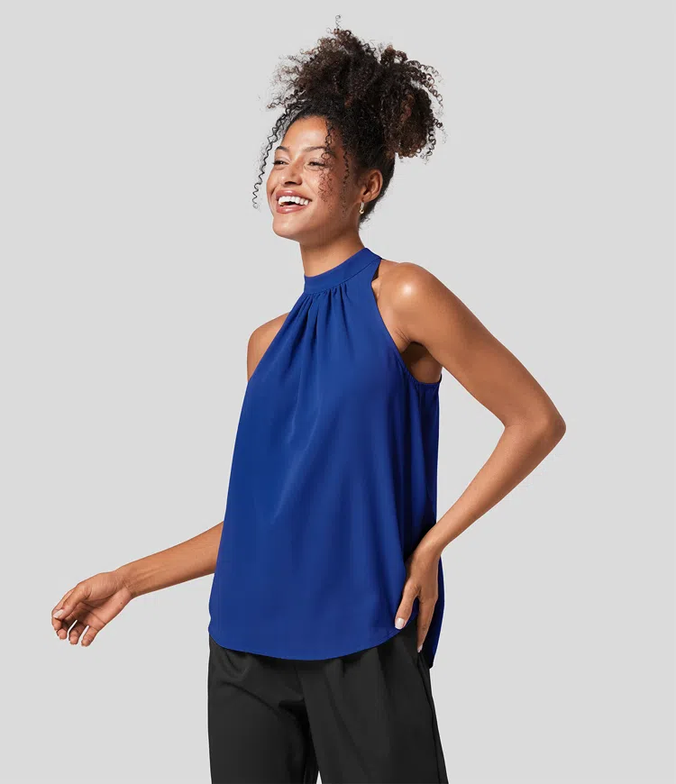 Classic Vintage Blouse with a Flattering Fit