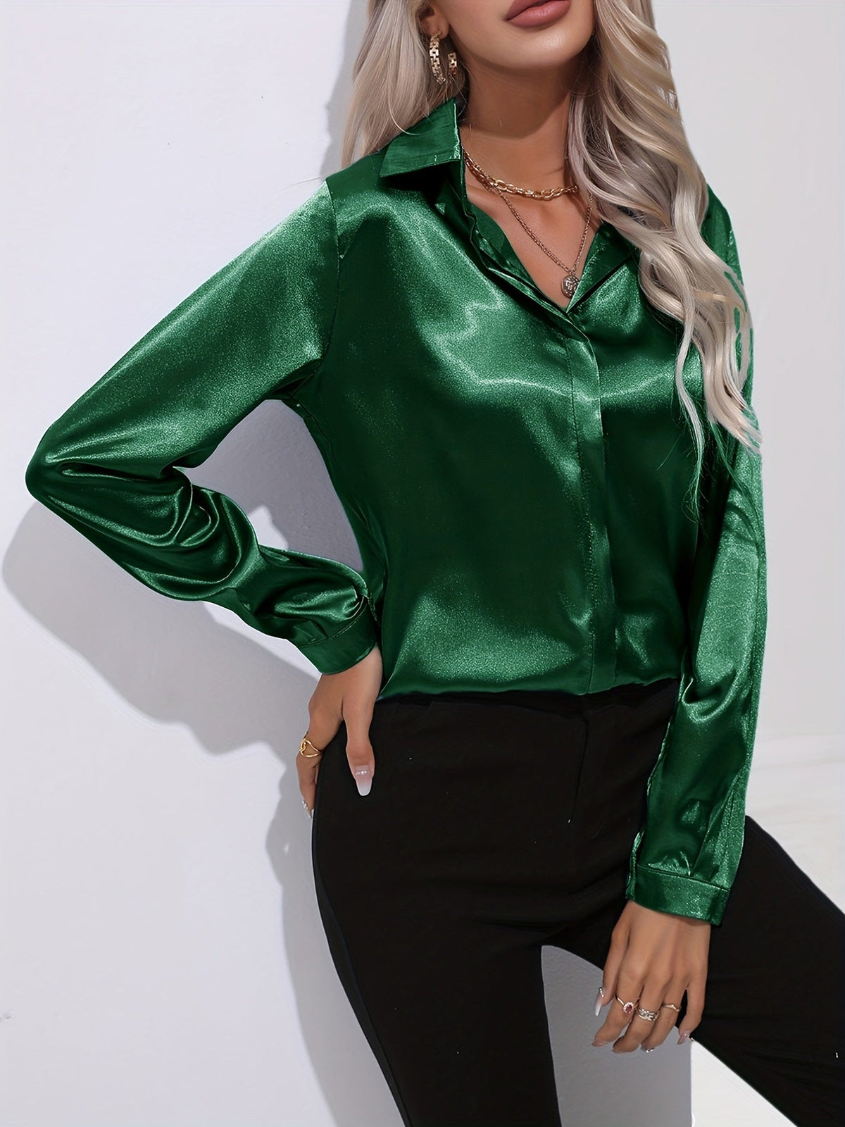 Classic Vintage & Enduringly Stylish Blouse