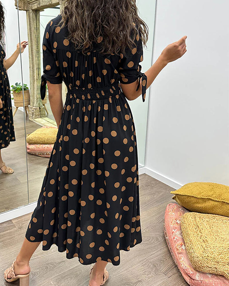 Effortlessly Elegant Dress with a Timeless Design