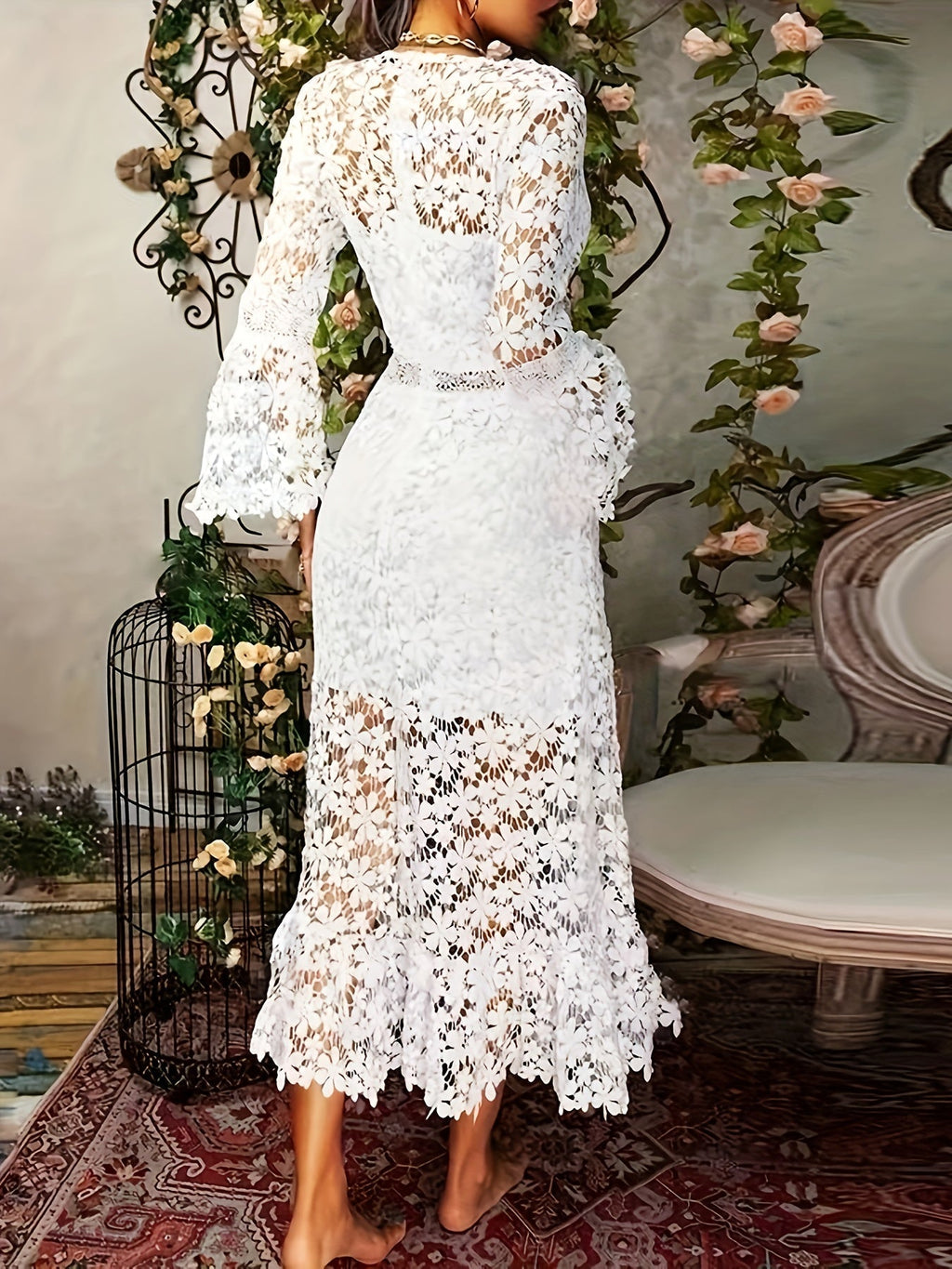 Beautifully Crafted Dress in a Classic Style