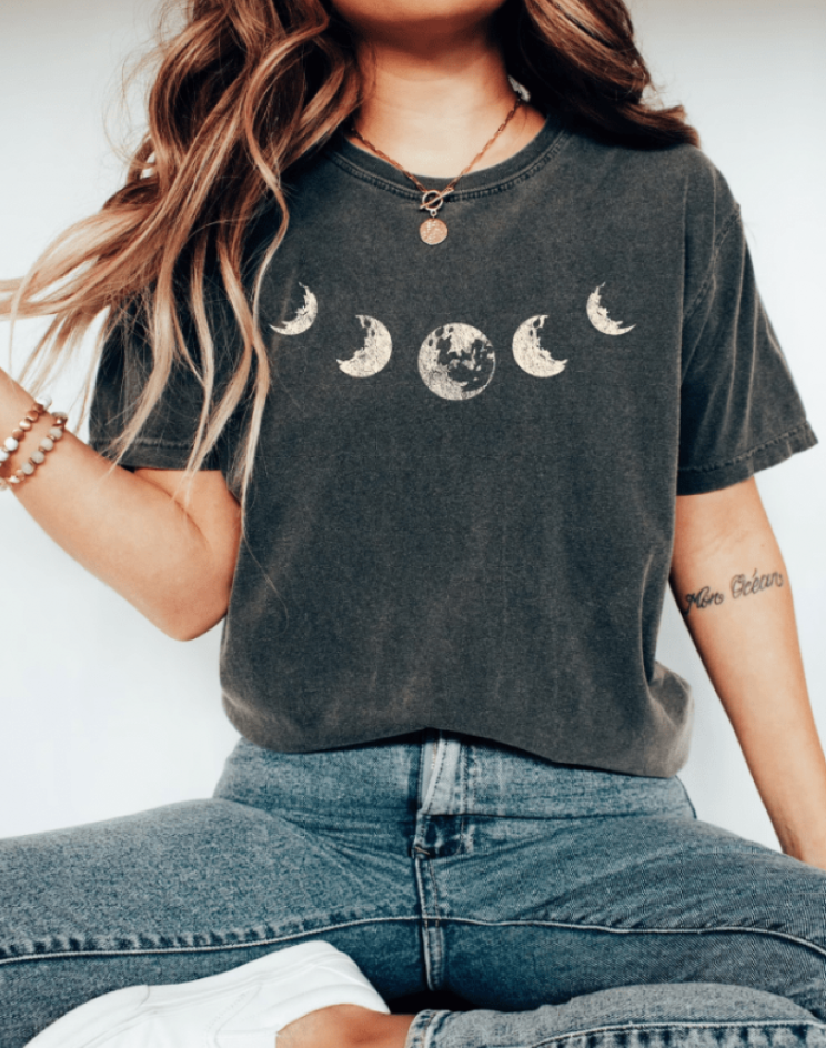 Classic Vintage Shirt with a Flattering Fit