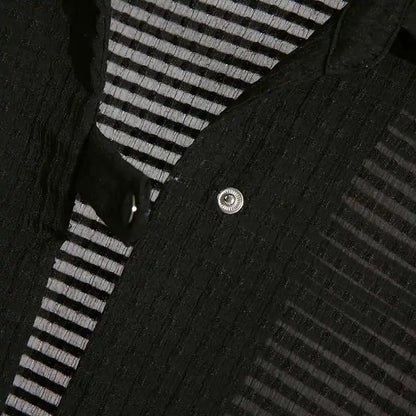 Effortlessly Elegant Shirt with a Timeless Design