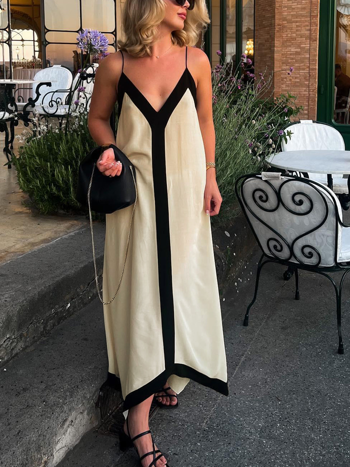Sophisticated Dress with a Clean Classic Look