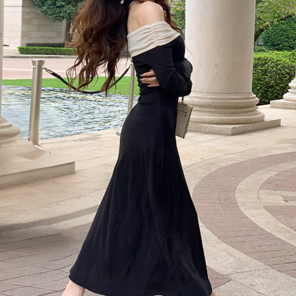 Sophisticated Dress with a Clean Classic Look