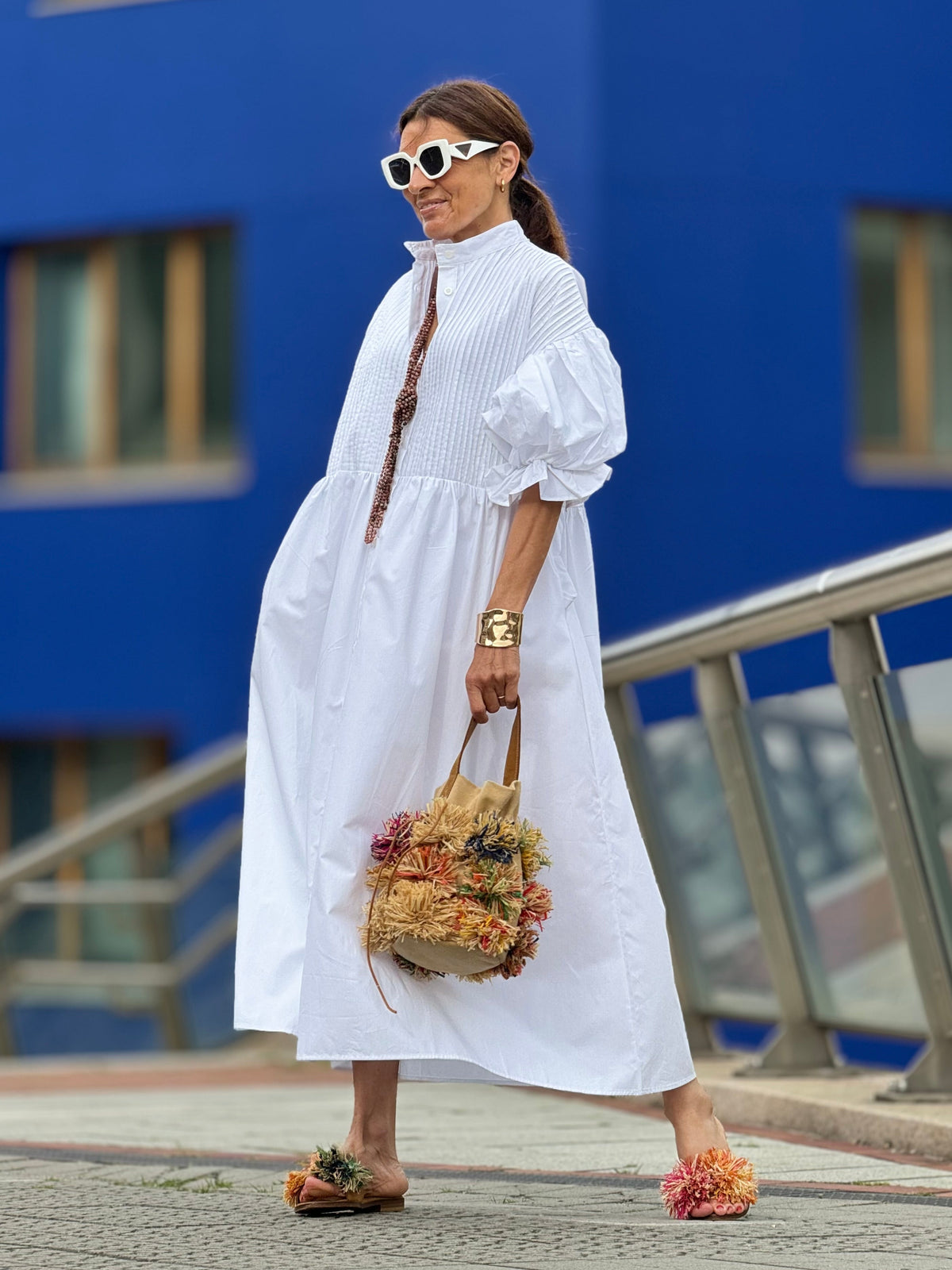 Beautifully Finished Dress in a Timeless Design