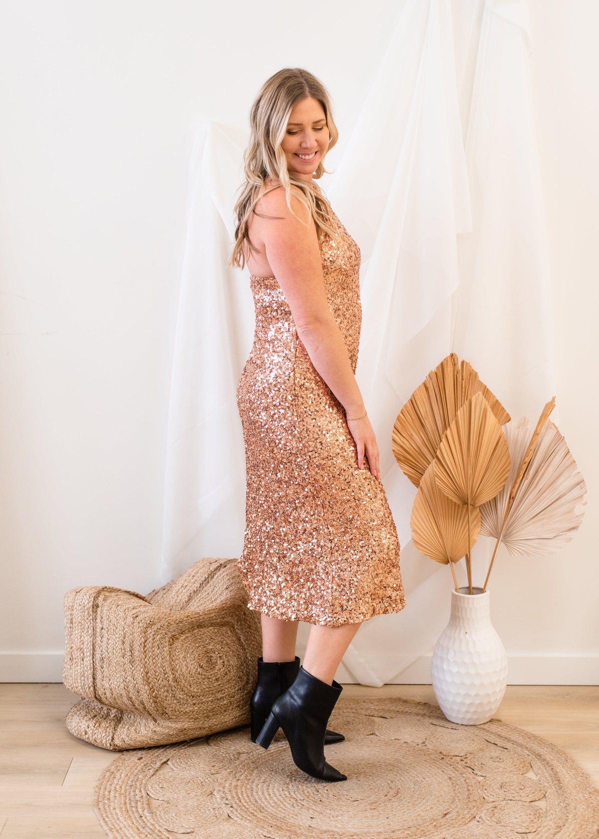 Polished Dress with an Effortless Classic Look