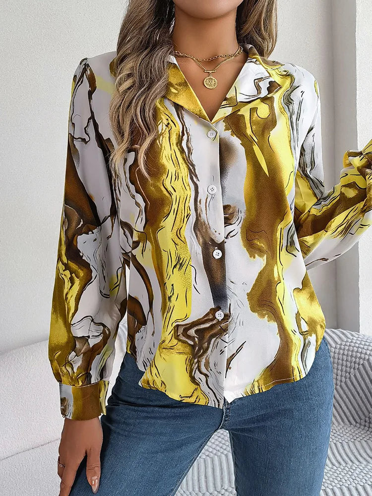 Beautifully Crafted Blouse in a Classic Style