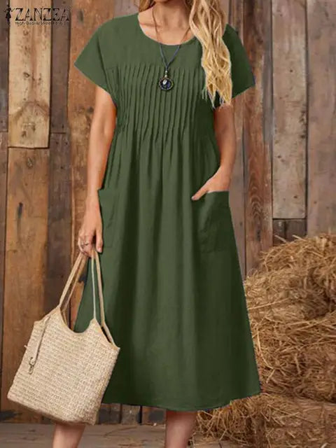 Classic Vintage Dress with a Flattering Fit