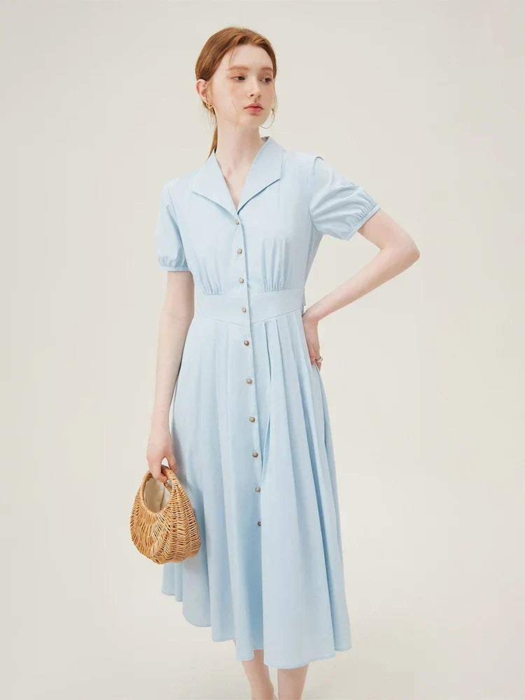 Effortlessly Elegant Dress with a Timeless Design