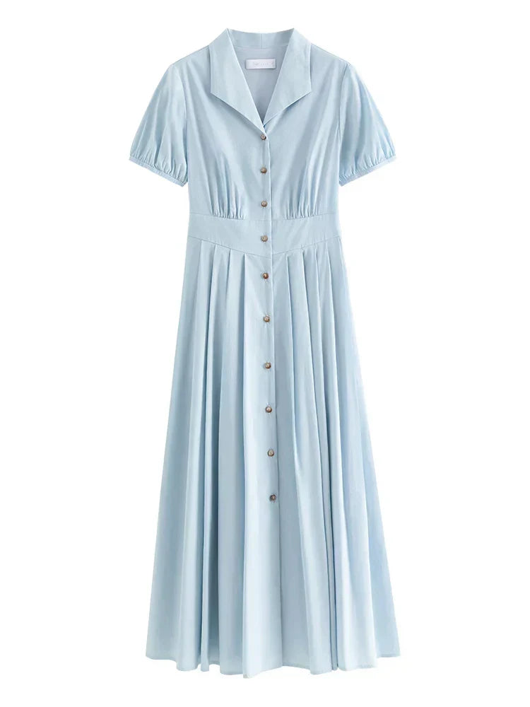 Effortlessly Elegant Dress with a Timeless Design
