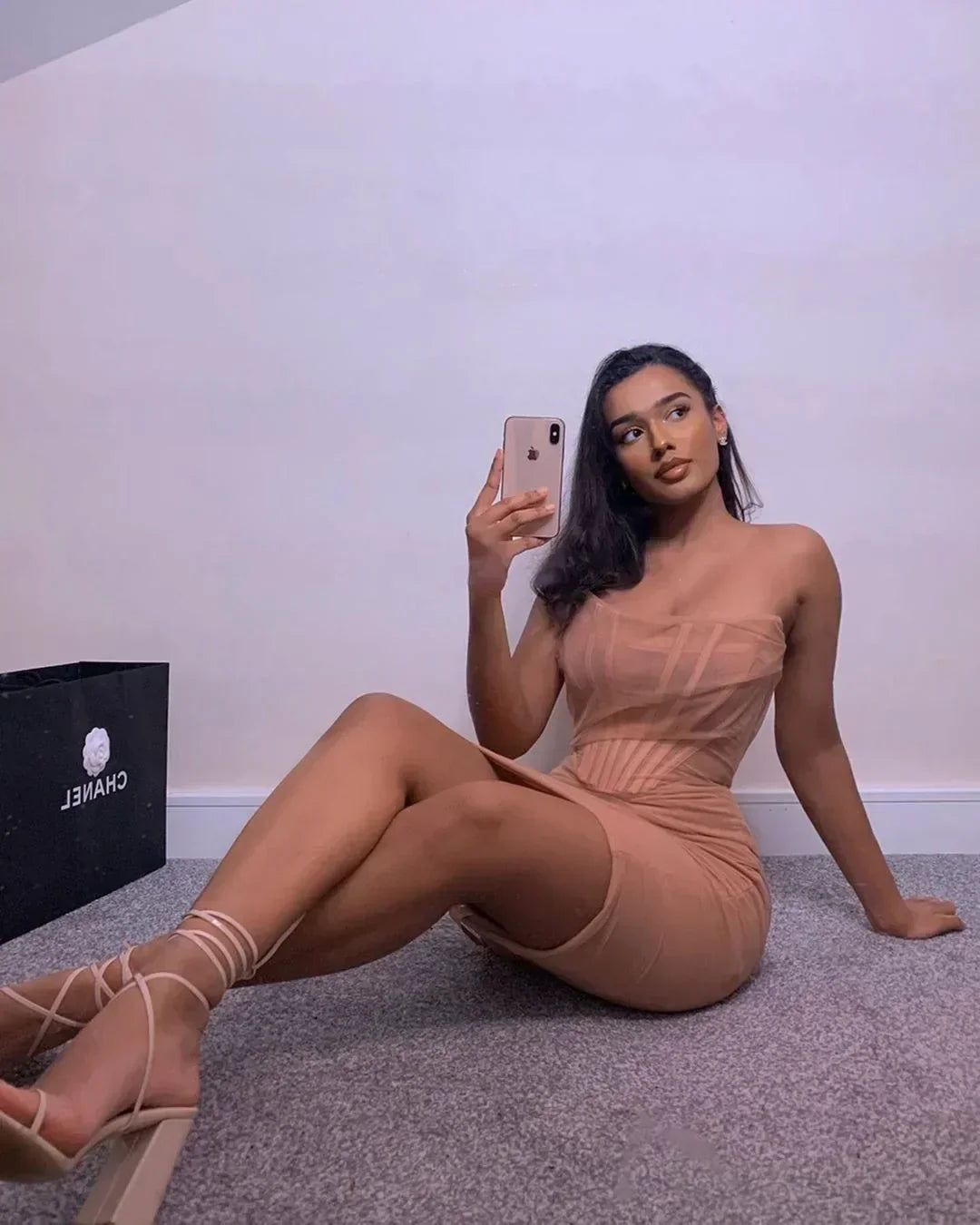 Polished Dress with an Effortless Classic Look