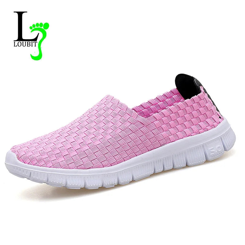 Classic Orthopedic Sneakers with Timeless Style