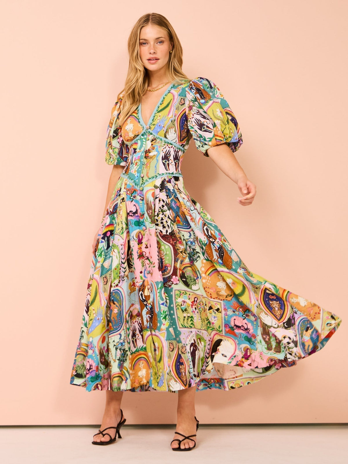 Classic Vintage & Enduringly Stylish Dress