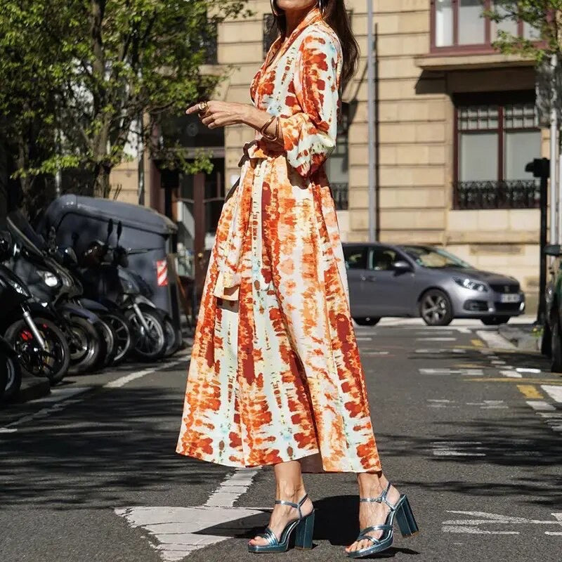Sophisticated Dress with a Clean Classic Look