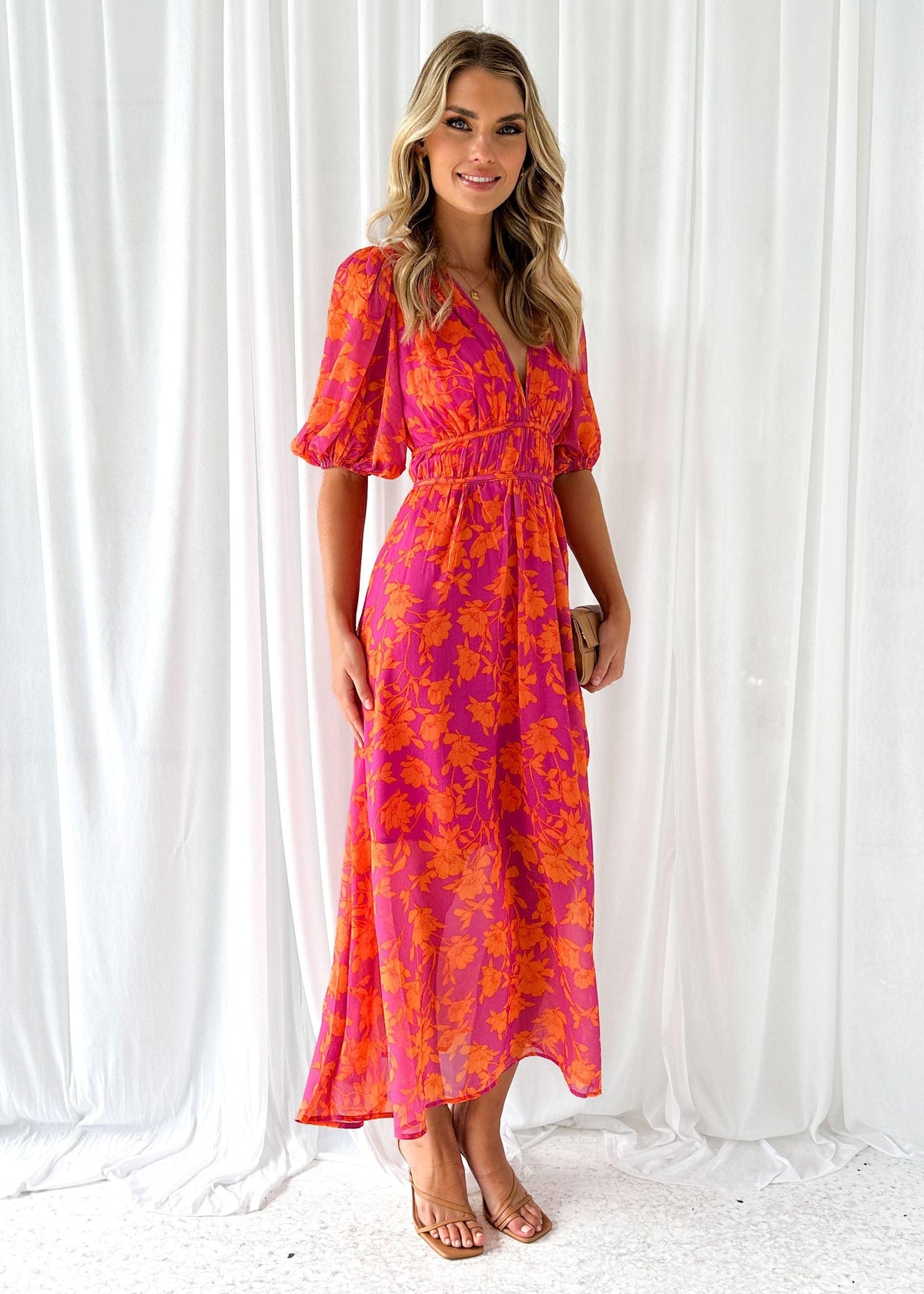 Classic Vintage Dress with a Flattering Fit