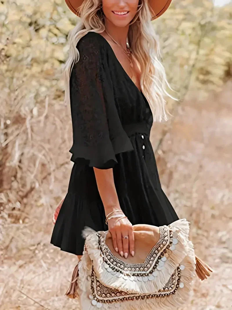 Classic Vintage & Enduringly Stylish Dress