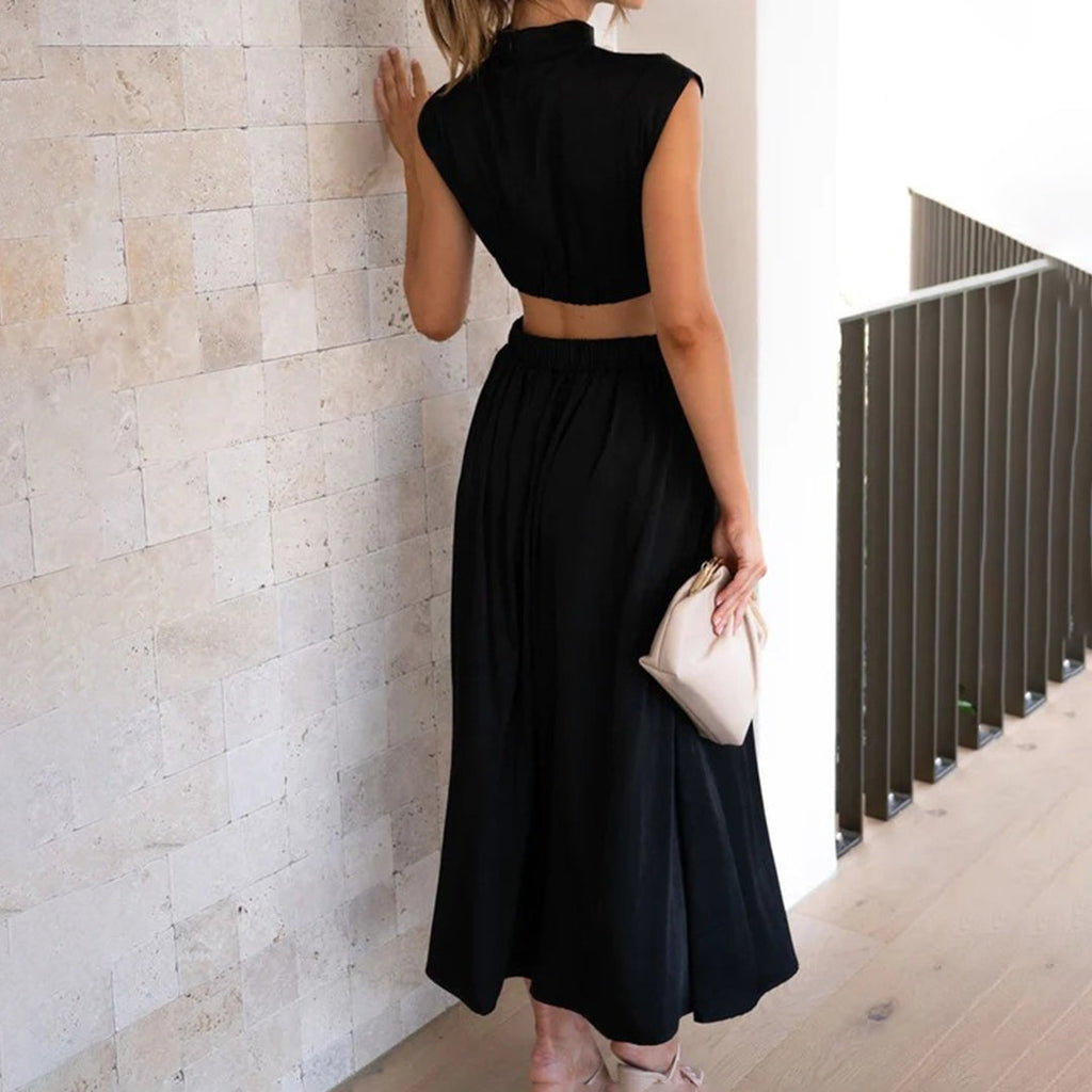 Sophisticated Dress with a Clean Classic Look