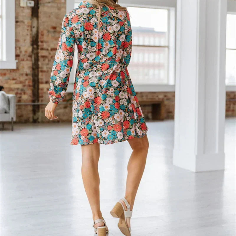 Classic Vintage & Enduringly Stylish Dress
