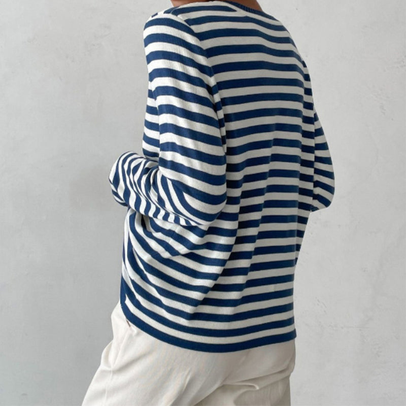 Gracefully Styled Blouse for Any Occasion