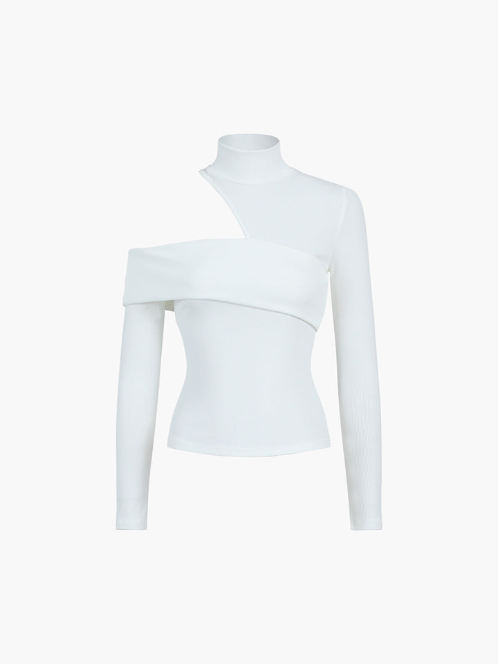 A Vintage Style Blouse with Delicate Timeless Details