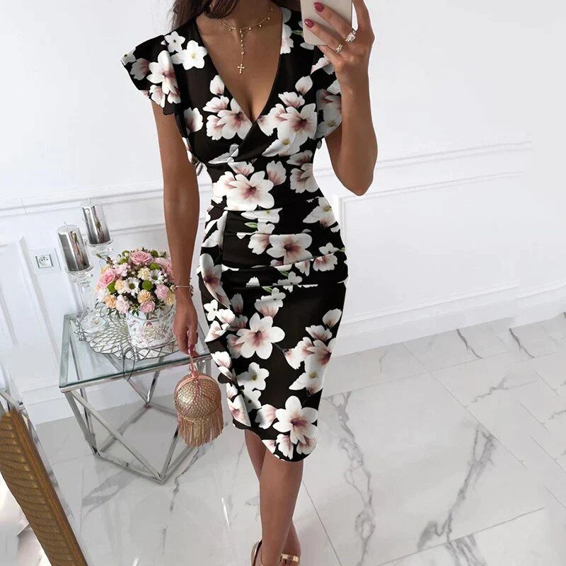 Gracefully Styled Dress for Any Occasion