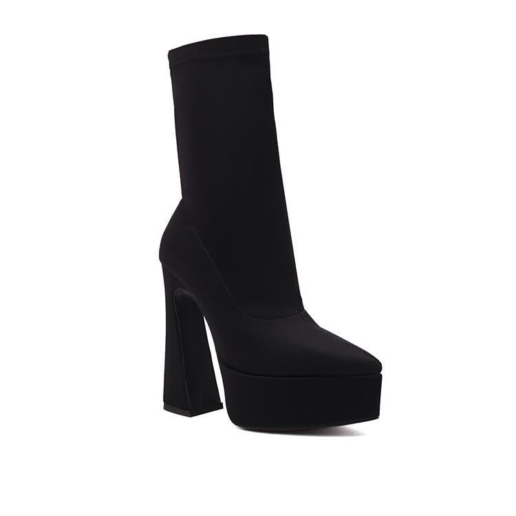 Comfortable Orthopedic Boots for Daily Wear