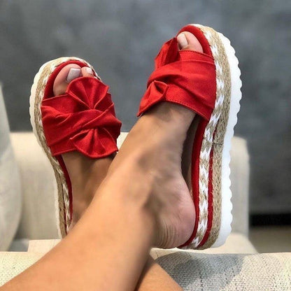 Chic Orthopedic Sandals with Unique Design