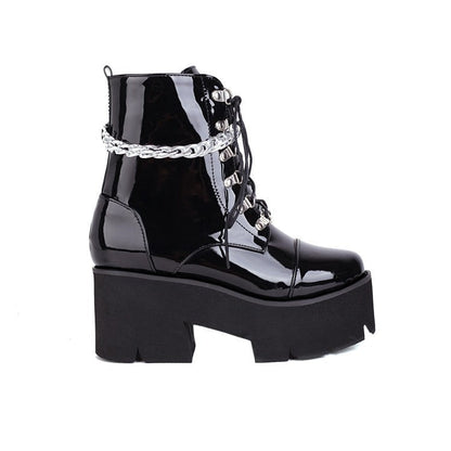 Graceful Orthopedic Boots for Modern Look