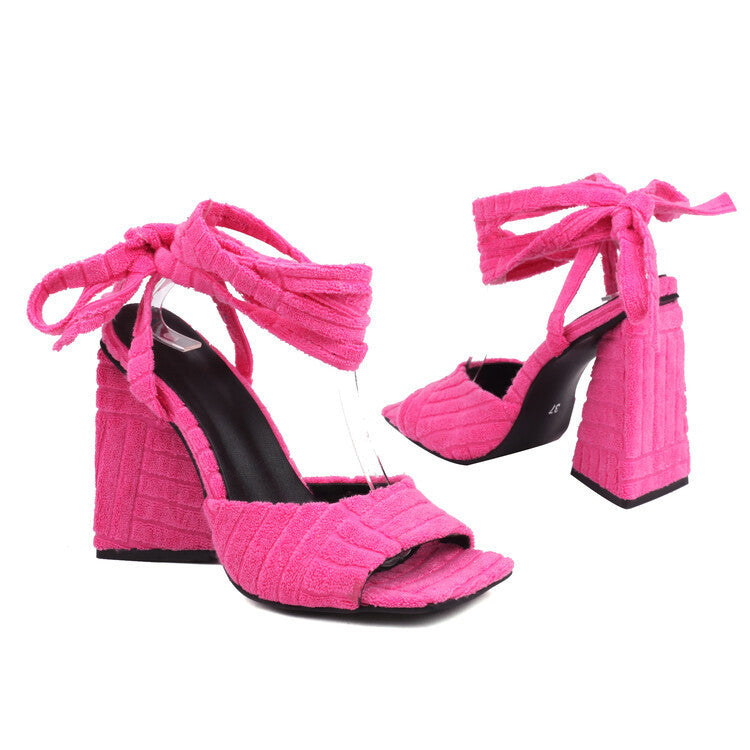 Chic Orthopedic Sandals with Unique Design